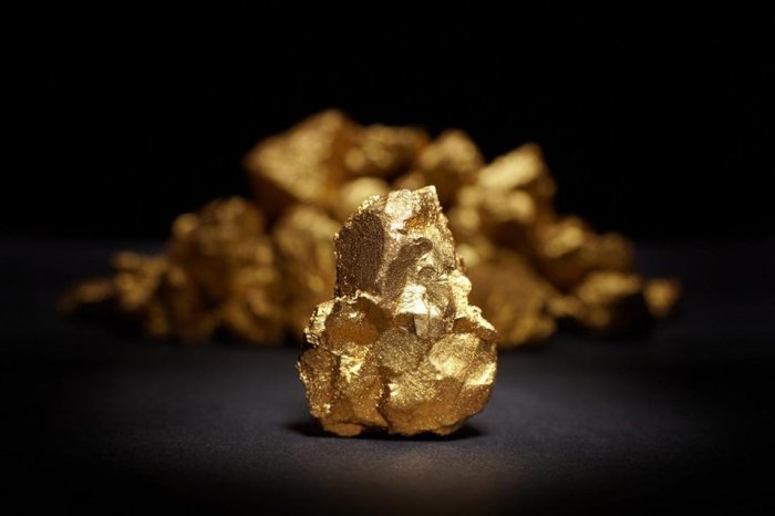 Как выглядит необработанное золото в природе?